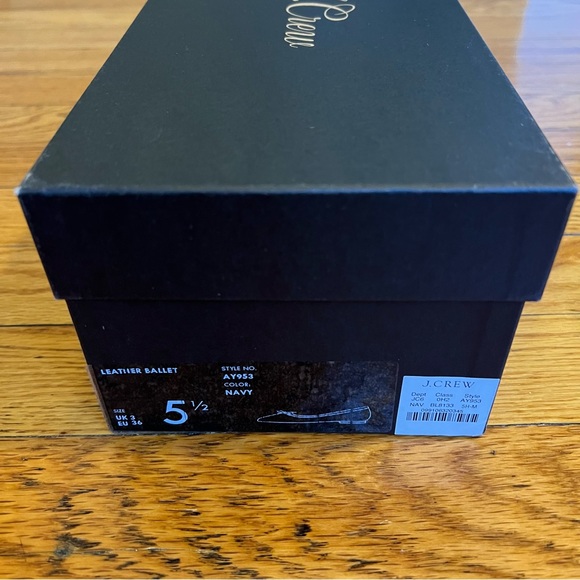 NWT JCrew Zoe Leather Ballet Flats - Navy 5.5 - Picture 3 of 8